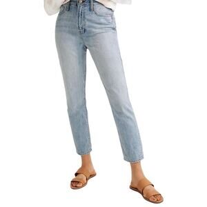 Madewell The Curvy Perfect Vintage Light Wash Blue Jeans